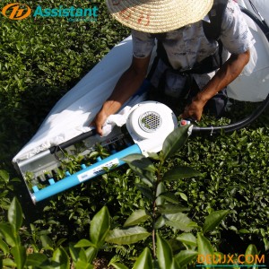 Ochiai/Kawasaki KOMATSU Gasoline Engine Tea Leaf Harvesting Machine ZC-4C-Z