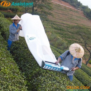 Ochiai/Kawasaki KOMATSU Gasoline Engine Tea Leaf Harvesting Machine ZC-4C-Z